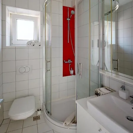 Number 5 Apartment Pakostane Exterior photo