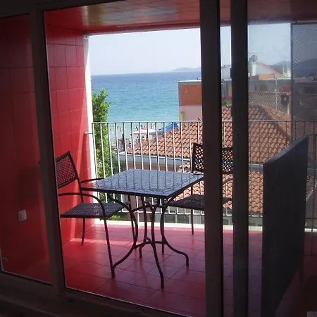 Number 5 Apartment Pakostane Exterior photo