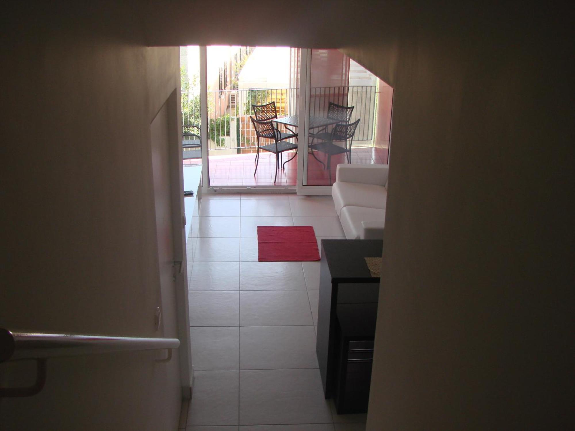 Apartment Number 5